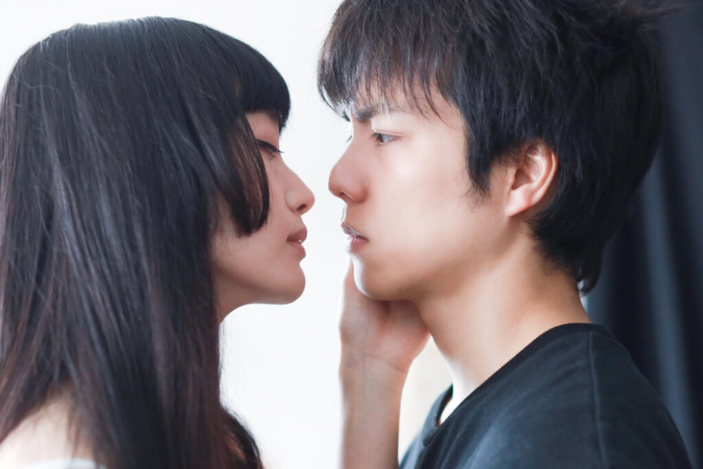 大久公園の黒髪少女との予期せぬ出会いと体験